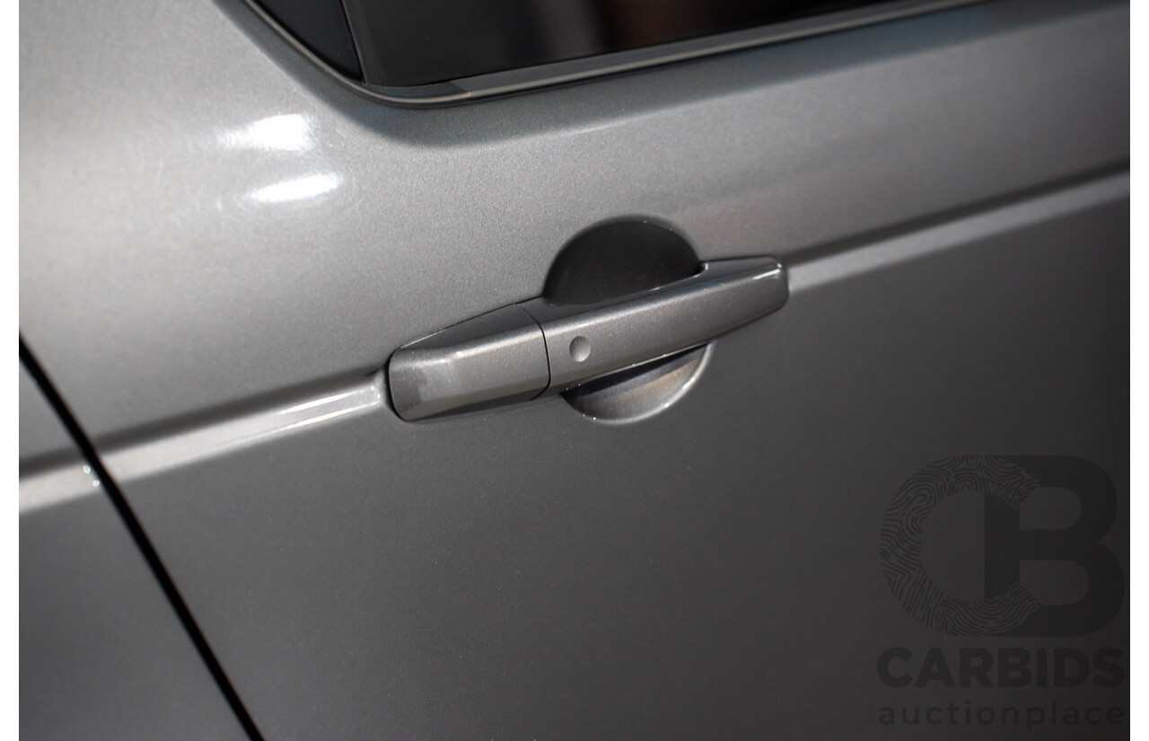 06/2017 Land Rover Discovery Sport TD4 150 SE (AWD) LC MY17 4d Wagon Ammonite Grey Metallic Turbo Diesel 2.0L - 7 Seater