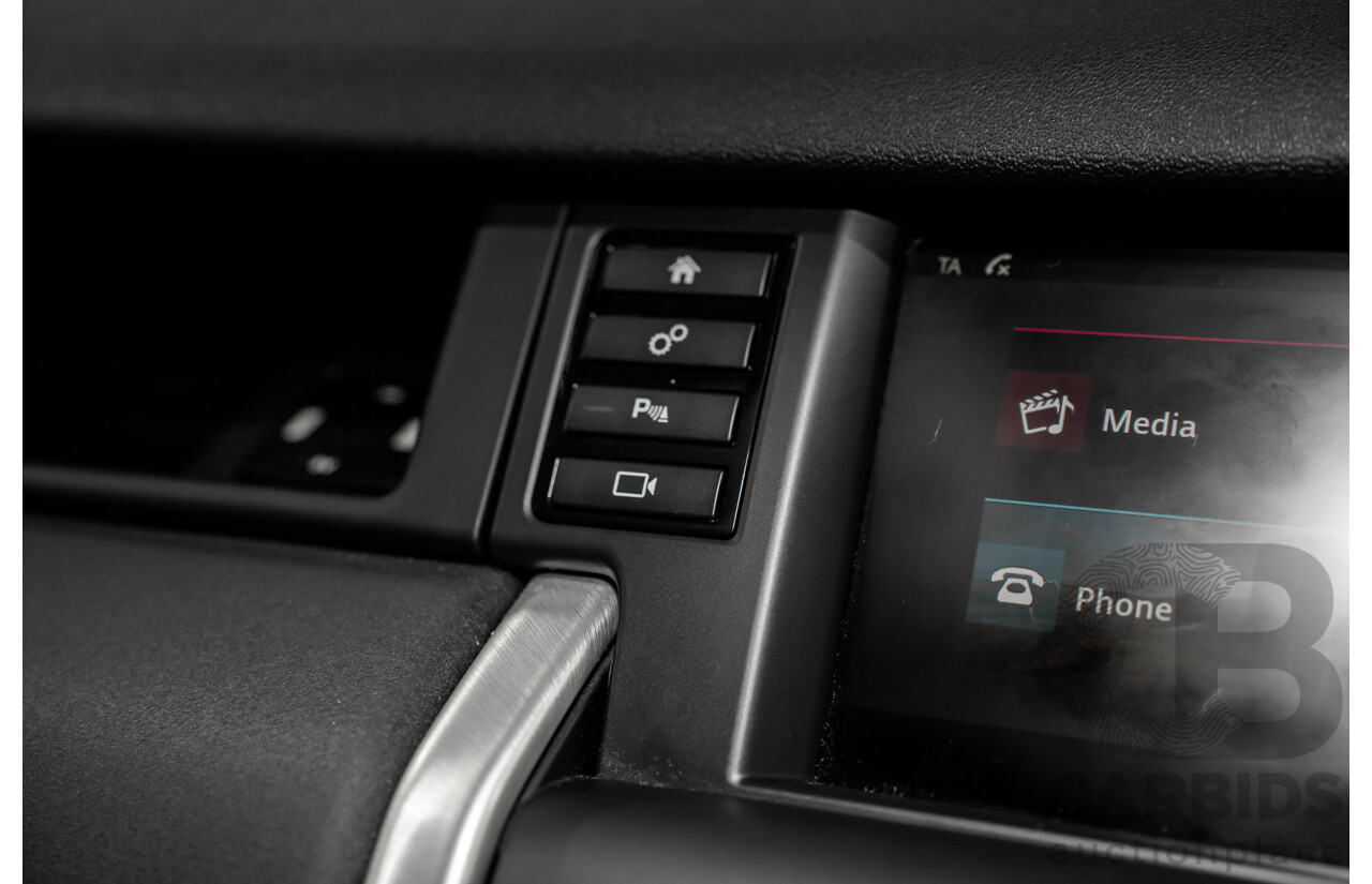 06/2017 Land Rover Discovery Sport TD4 150 SE (AWD) LC MY17 4d Wagon Ammonite Grey Metallic Turbo Diesel 2.0L - 7 Seater