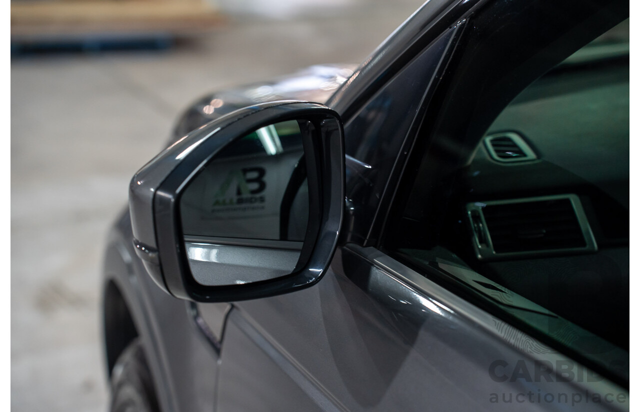 06/2017 Land Rover Discovery Sport TD4 150 SE (AWD) LC MY17 4d Wagon Ammonite Grey Metallic Turbo Diesel 2.0L - 7 Seater