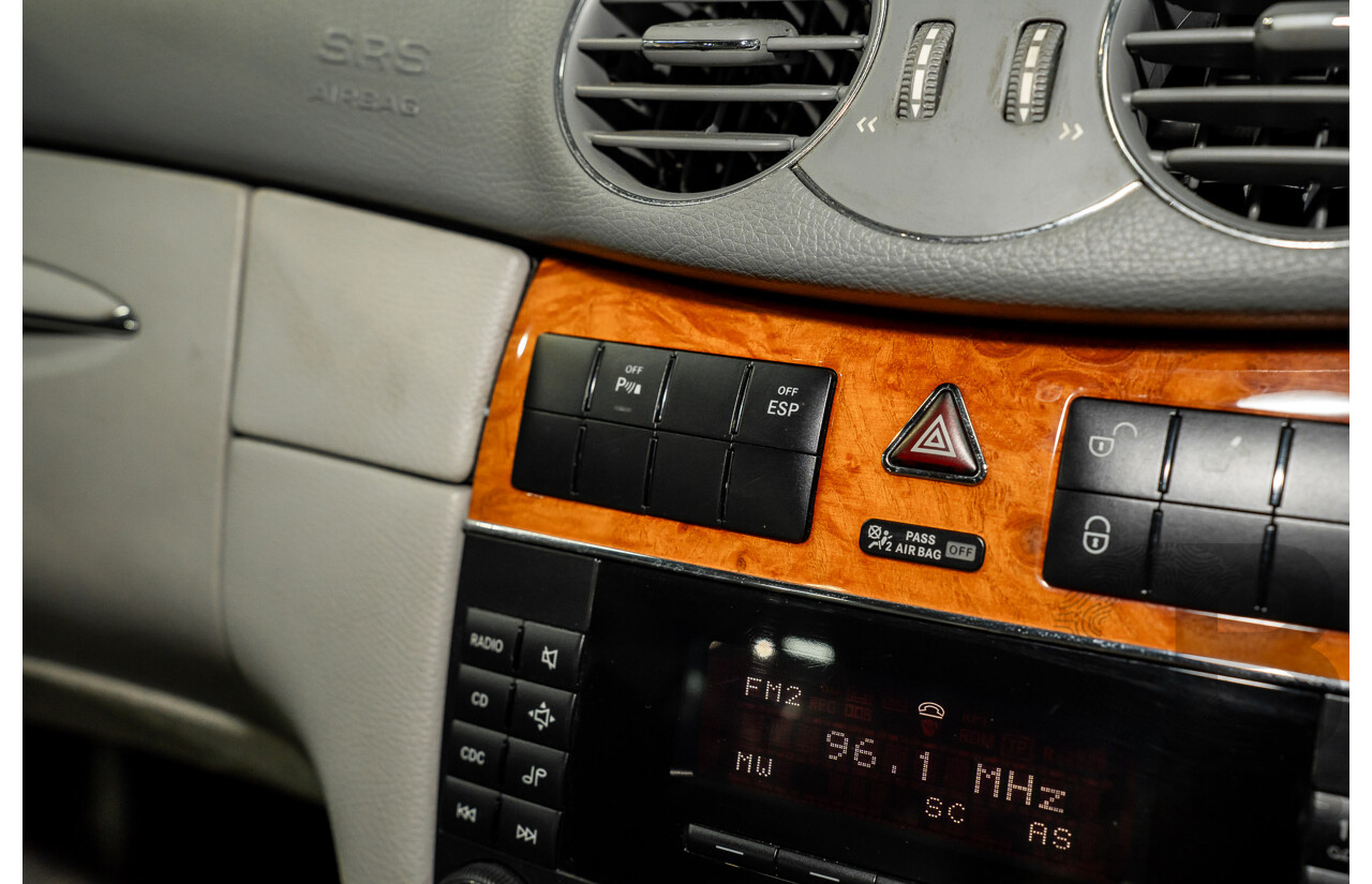 2/2005 Mercedes-Benz CLK200K Elegance C209 2d Coupe Obsidian Black Metallic Supercharged 1.8L