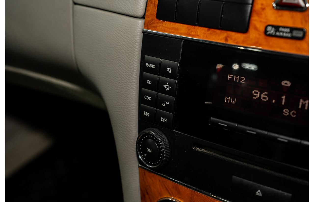 2/2005 Mercedes-Benz CLK200K Elegance C209 2d Coupe Obsidian Black Metallic Supercharged 1.8L