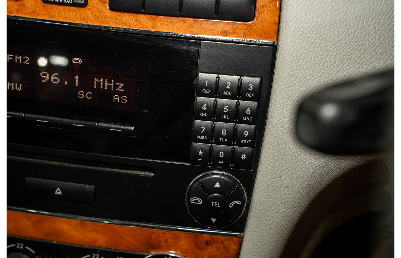 2/2005 Mercedes-Benz CLK200K Elegance C209 2d Coupe Obsidian Black Metallic Supercharged 1.8L