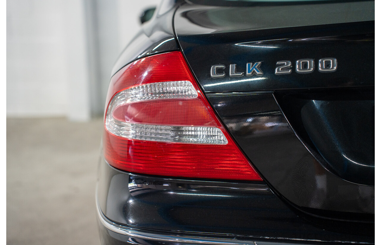 2/2005 Mercedes-Benz CLK200K Elegance C209 2d Coupe Obsidian Black Metallic Supercharged 1.8L