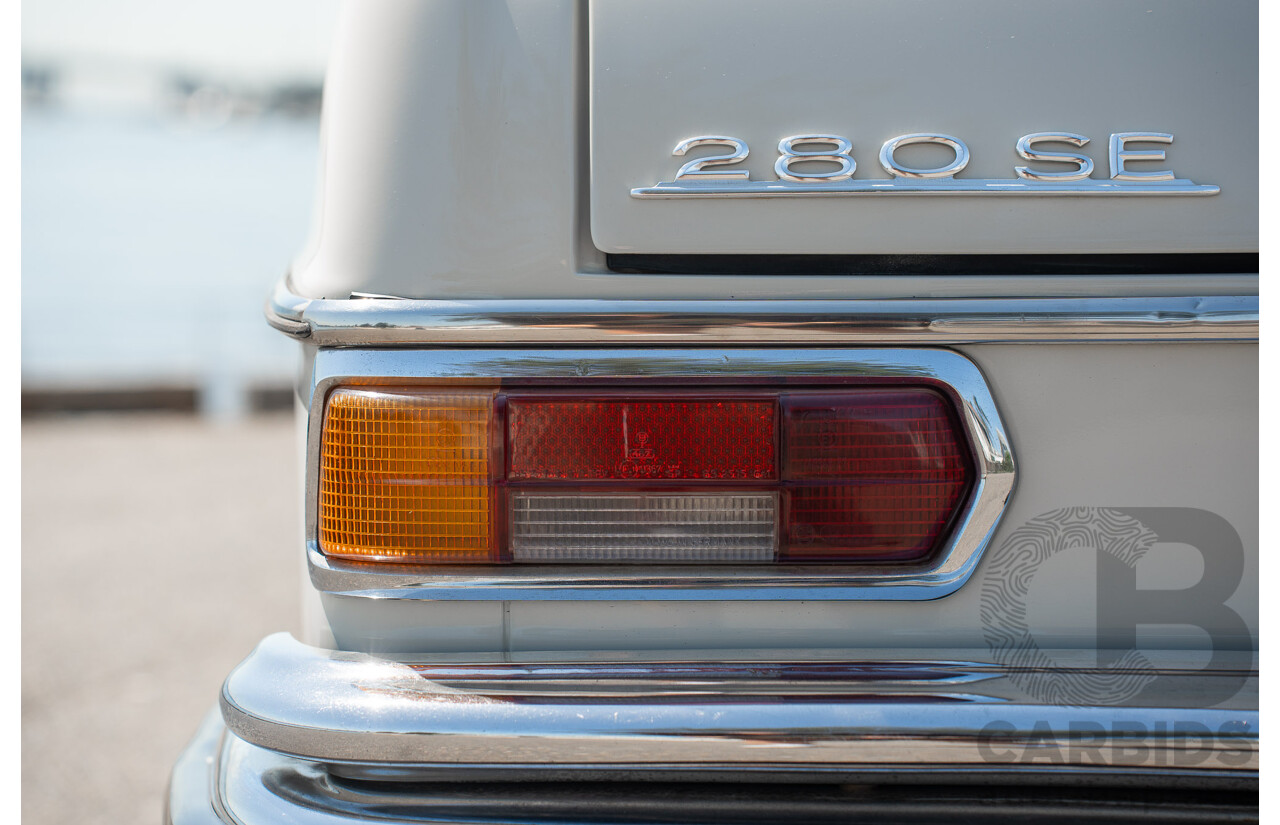 10/1972 Mercedes Benz 280 SE 3.5 W108 4d Sedan Papyrus White V8 3.5L