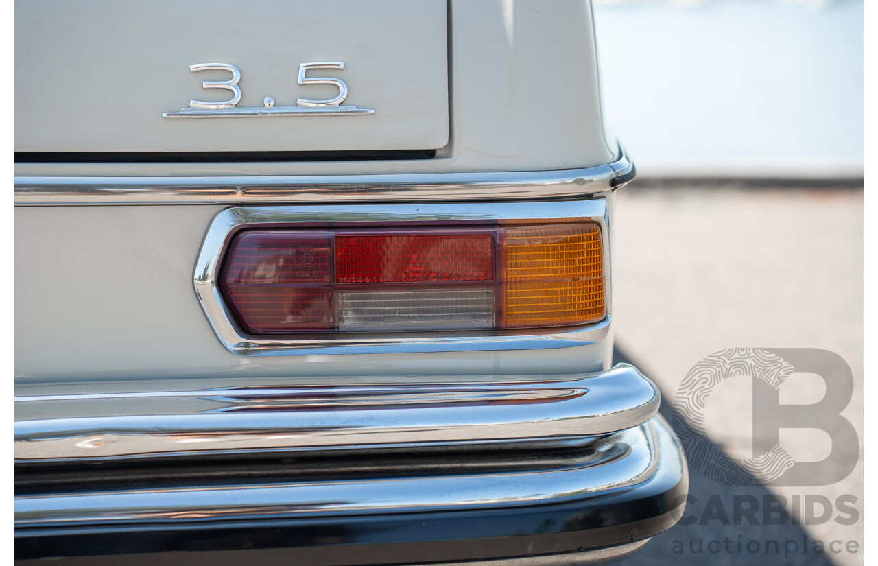 10/1972 Mercedes Benz 280 SE 3.5 W108 4d Sedan Papyrus White V8 3.5L