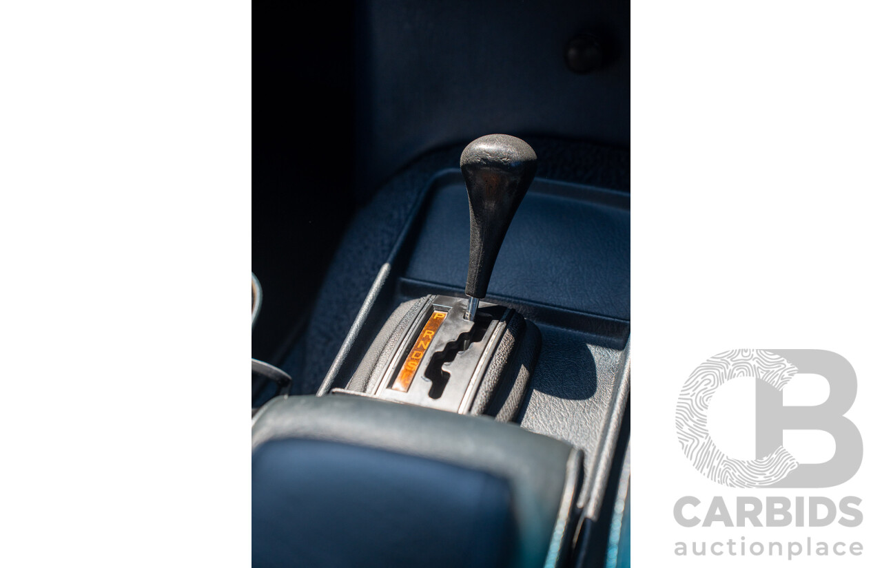 10/1972 Mercedes Benz 280 SE 3.5 W108 4d Sedan Papyrus White V8 3.5L