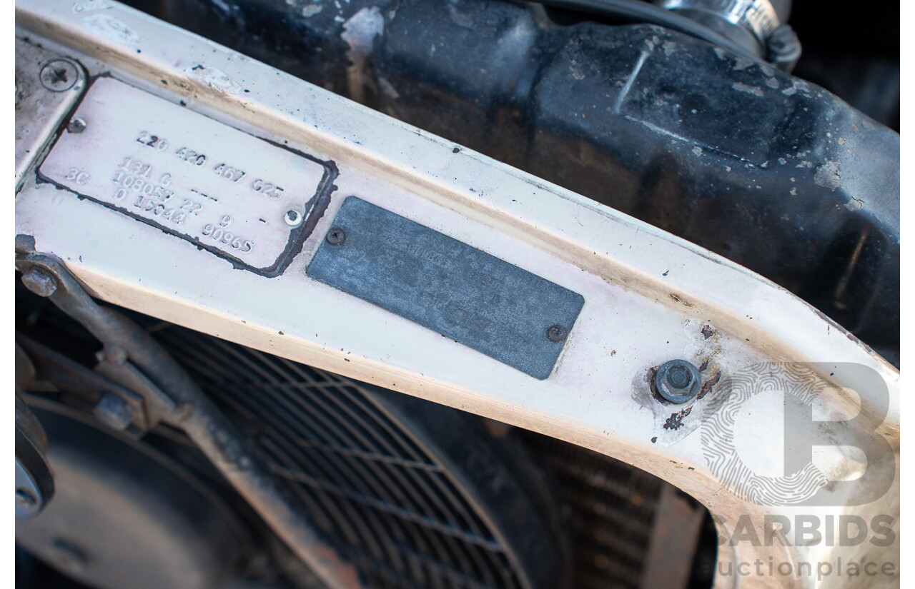 10/1972 Mercedes Benz 280 SE 3.5 W108 4d Sedan Papyrus White V8 3.5L