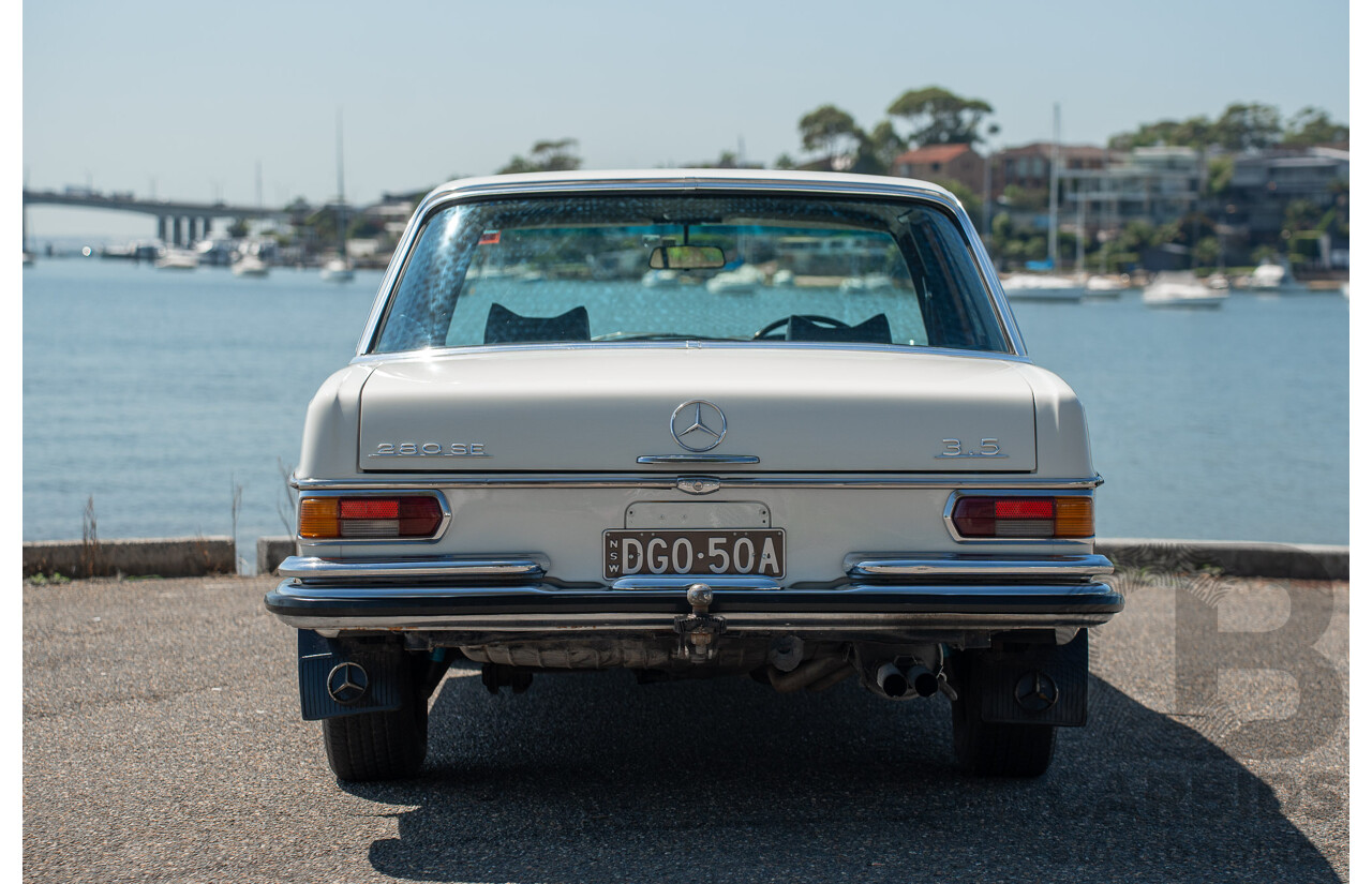 10/1972 Mercedes Benz 280 SE 3.5 W108 4d Sedan Papyrus White V8 3.5L