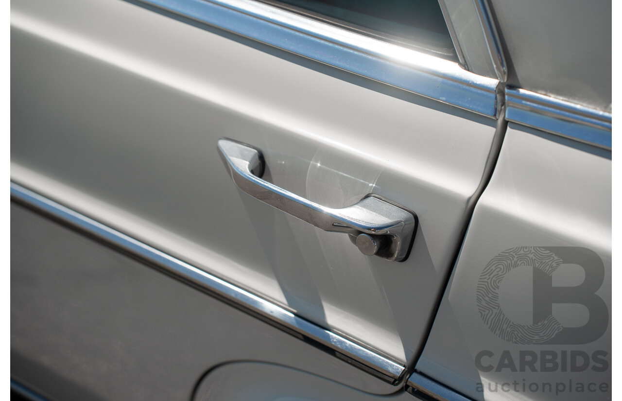 10/1972 Mercedes Benz 280 SE 3.5 W108 4d Sedan Papyrus White V8 3.5L