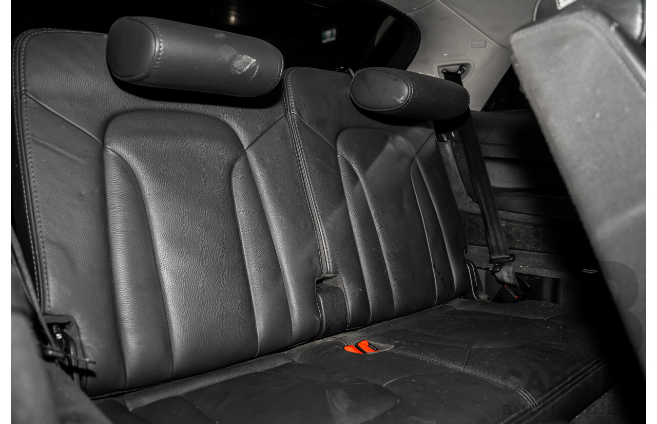 12/2010 Audi Q7 3.0 TDI Quattro (AWD) MY11 4d Ice Silver Metallic Turbo Diesel 3.0L - 7 Seater