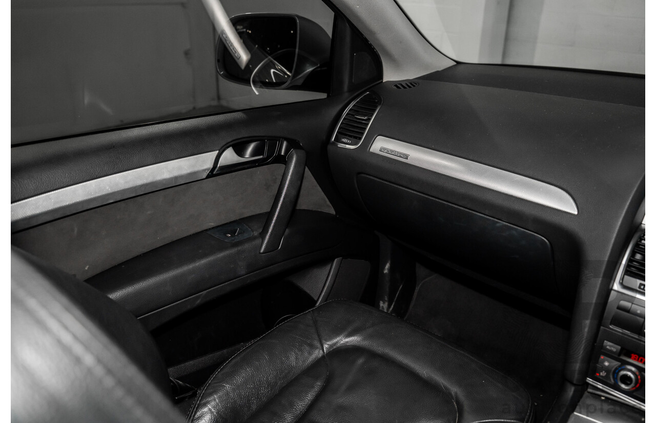 12/2010 Audi Q7 3.0 TDI Quattro (AWD) MY11 4d Ice Silver Metallic Turbo Diesel 3.0L - 7 Seater