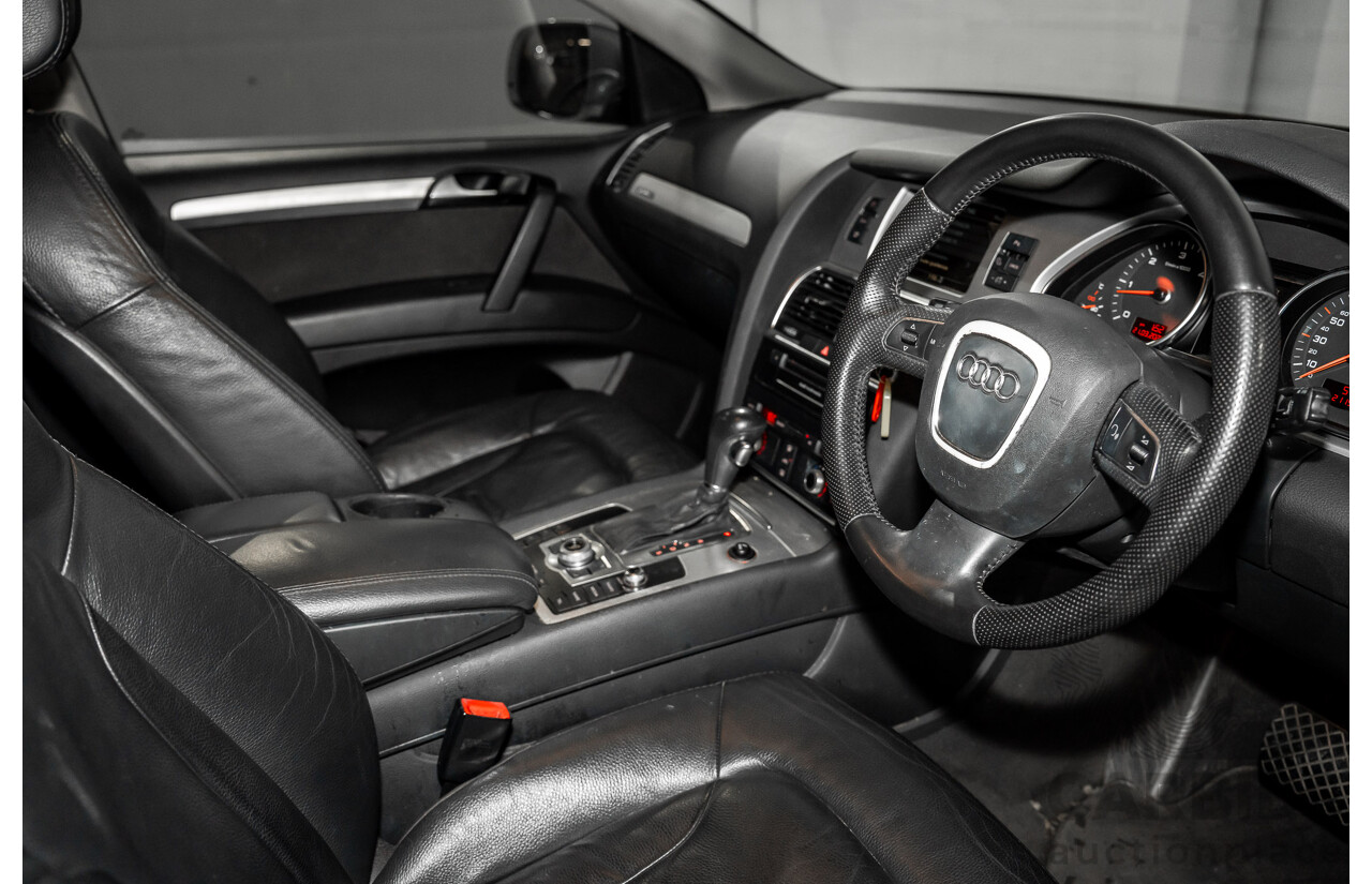 12/2010 Audi Q7 3.0 TDI Quattro (AWD) MY11 4d Ice Silver Metallic Turbo Diesel 3.0L - 7 Seater