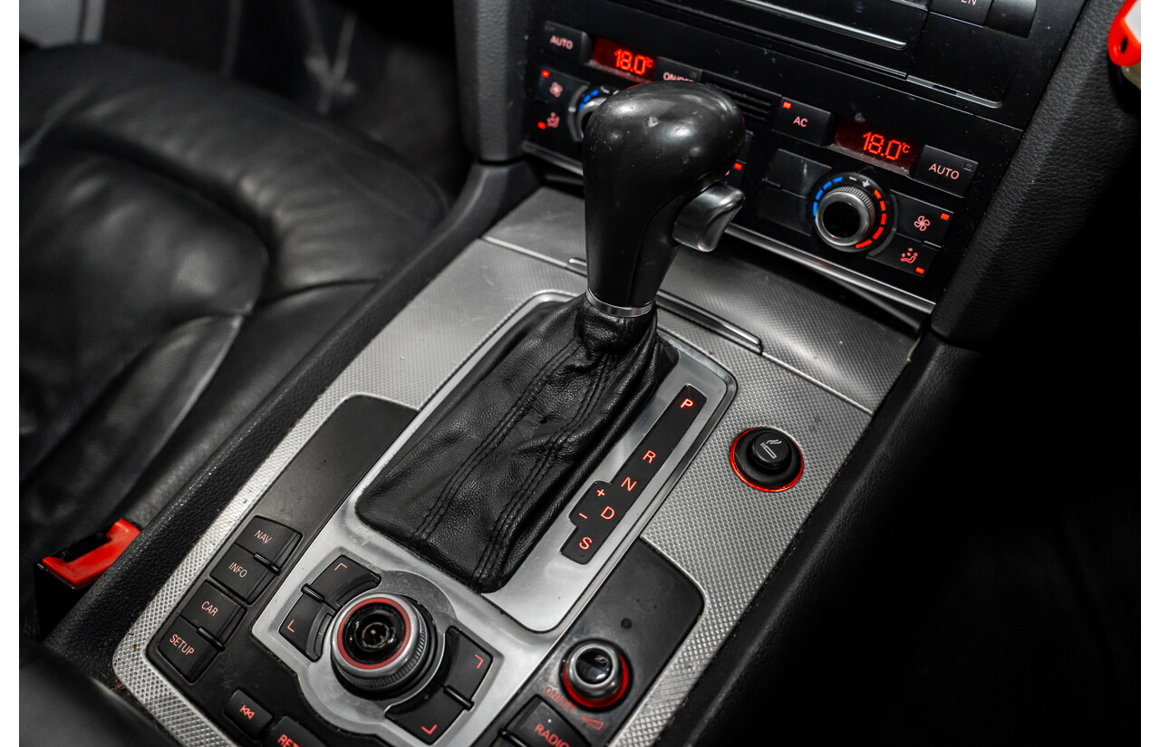 12/2010 Audi Q7 3.0 TDI Quattro (AWD) MY11 4d Ice Silver Metallic Turbo Diesel 3.0L - 7 Seater