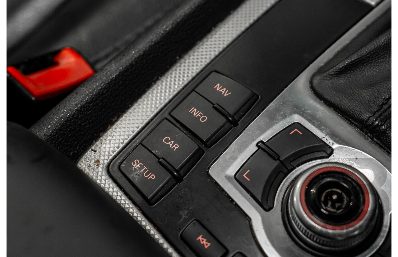 12/2010 Audi Q7 3.0 TDI Quattro (AWD) MY11 4d Ice Silver Metallic Turbo Diesel 3.0L - 7 Seater