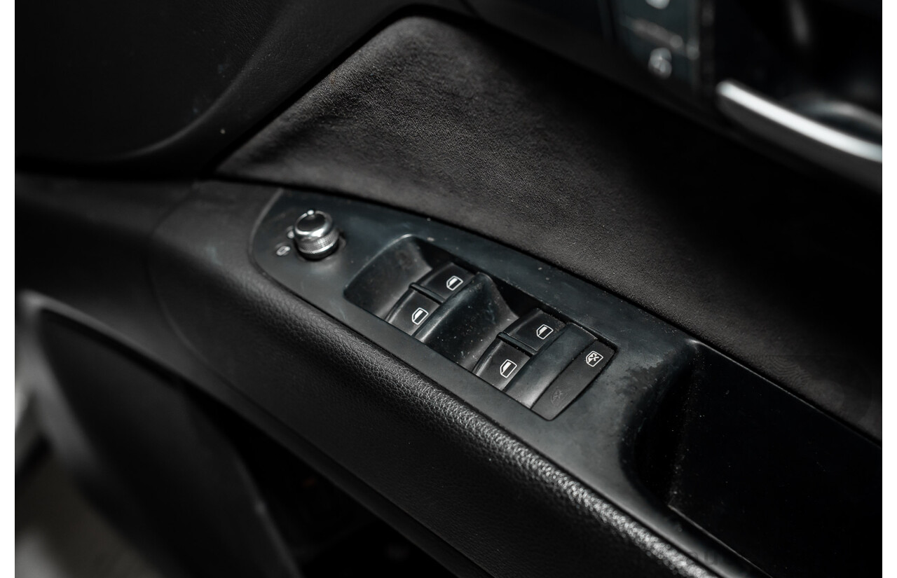 12/2010 Audi Q7 3.0 TDI Quattro (AWD) MY11 4d Ice Silver Metallic Turbo Diesel 3.0L - 7 Seater