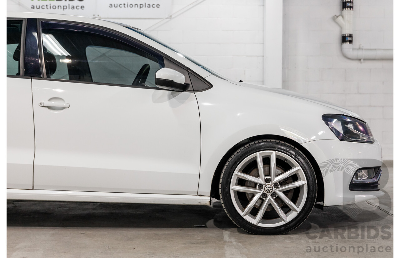 3/2015 Volkswagen Polo 81 TSI Comfortline 6R MY15 5d Hatchback Pure White Turbo 1.2L