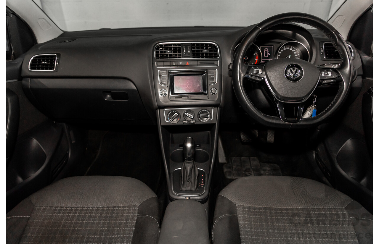 3/2015 Volkswagen Polo 81 TSI Comfortline 6R MY15 5d Hatchback Pure White Turbo 1.2L