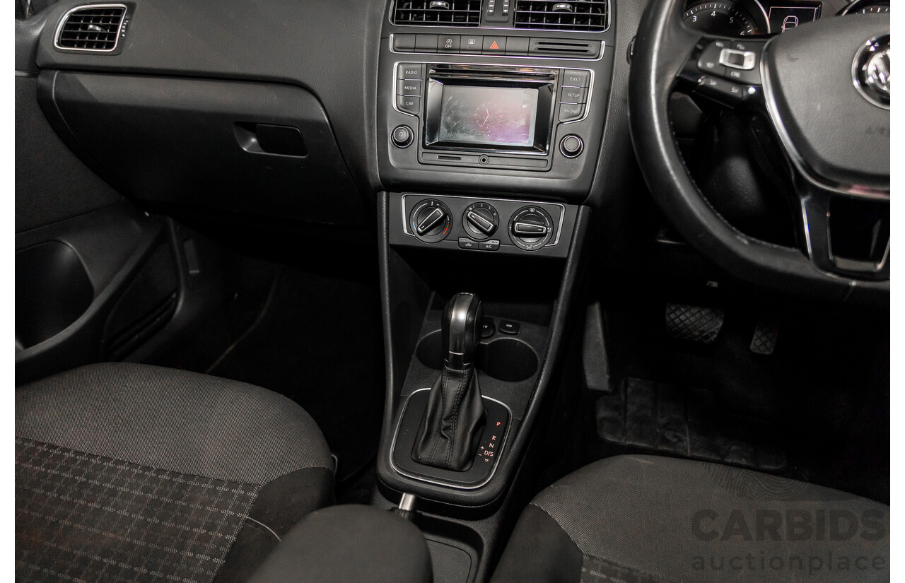 3/2015 Volkswagen Polo 81 TSI Comfortline 6R MY15 5d Hatchback Pure White Turbo 1.2L