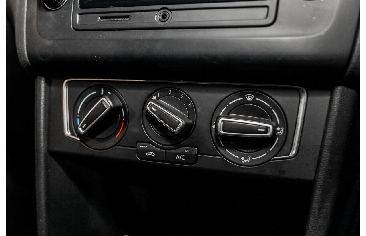 3/2015 Volkswagen Polo 81 TSI Comfortline 6R MY15 5d Hatchback Pure White Turbo 1.2L