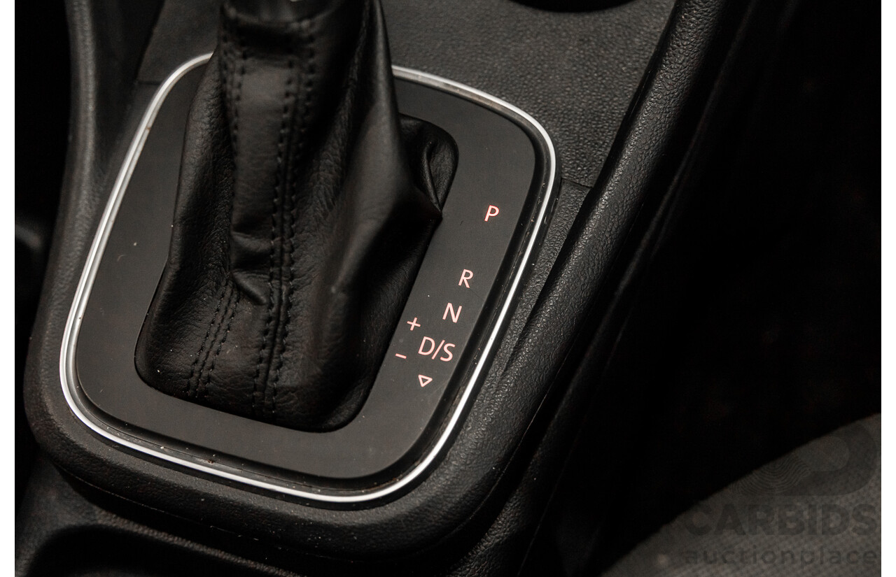 3/2015 Volkswagen Polo 81 TSI Comfortline 6R MY15 5d Hatchback Pure White Turbo 1.2L