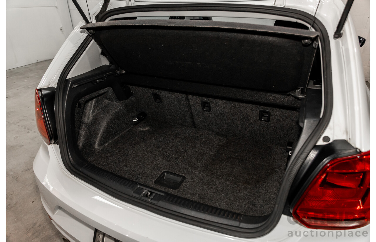 3/2015 Volkswagen Polo 81 TSI Comfortline 6R MY15 5d Hatchback Pure White Turbo 1.2L