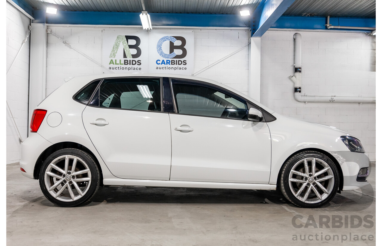 3/2015 Volkswagen Polo 81 TSI Comfortline 6R MY15 5d Hatchback Pure White Turbo 1.2L