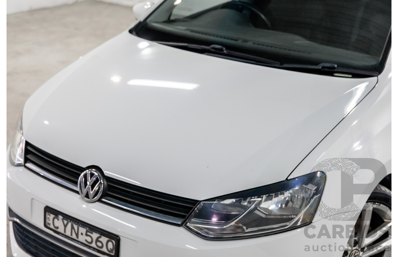3/2015 Volkswagen Polo 81 TSI Comfortline 6R MY15 5d Hatchback Pure White Turbo 1.2L