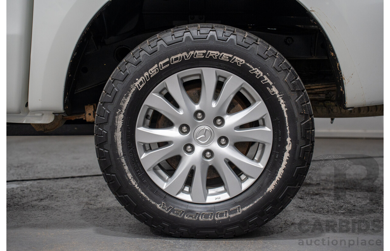 5/2012 Mazda BT50 XTR (4x4)  Dual Cab Utility White Turbo Diesel 3.2L