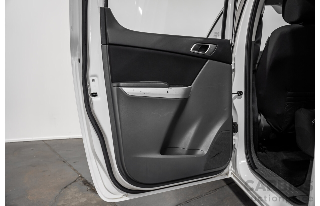 5/2012 Mazda BT50 XTR (4x4)  Dual Cab Utility White Turbo Diesel 3.2L