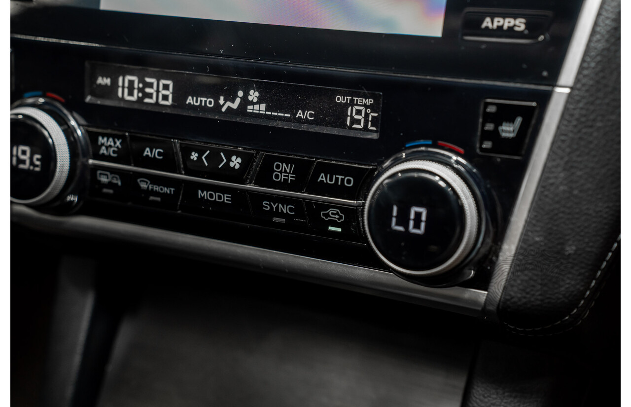 08/2018 Subaru Outback 2.0D PREMIUM (AWD) MY18 4D Wagon Ice Silver Turbo Diesel 2.0L