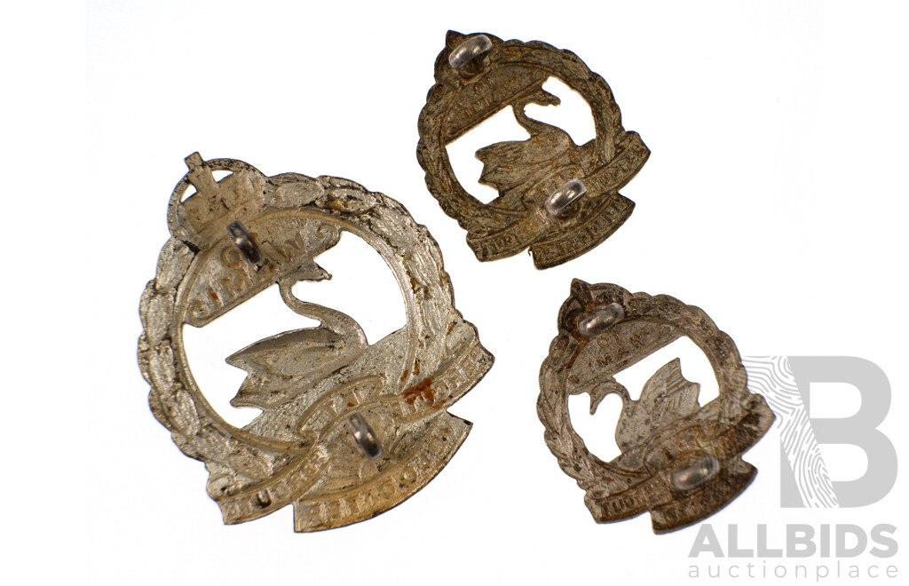 Three Vintage Australian White Metal 10th West Australian Mounted Infantry Battalion Hat Badges, 1948 to 1953
