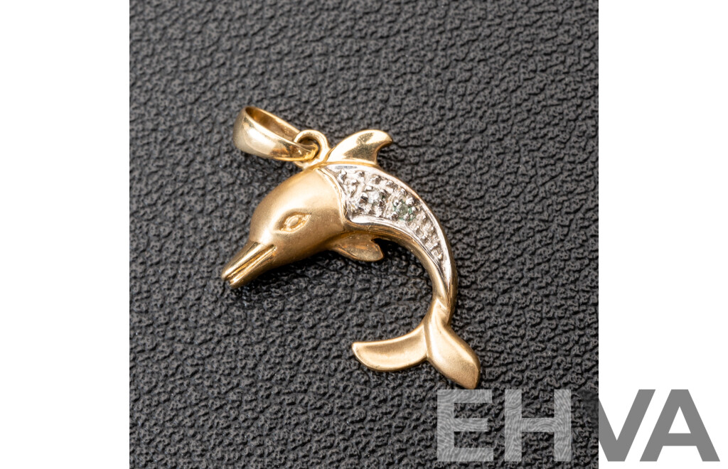 9ct Diamond Set Dolphin Pendant/charm, 22mm Long, 2.09 Grams