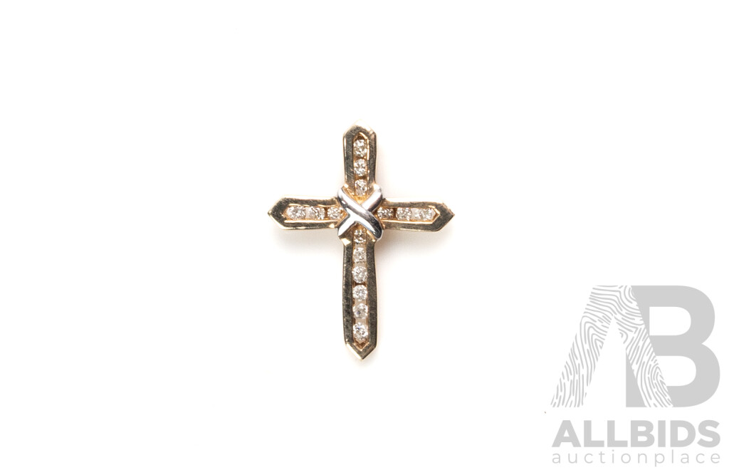 Michael Hill Jewellers 10ct Diamond Set Cross Slider Pendant, 20mm, Est TDW 0.25ct, 1.23 Grams - as New