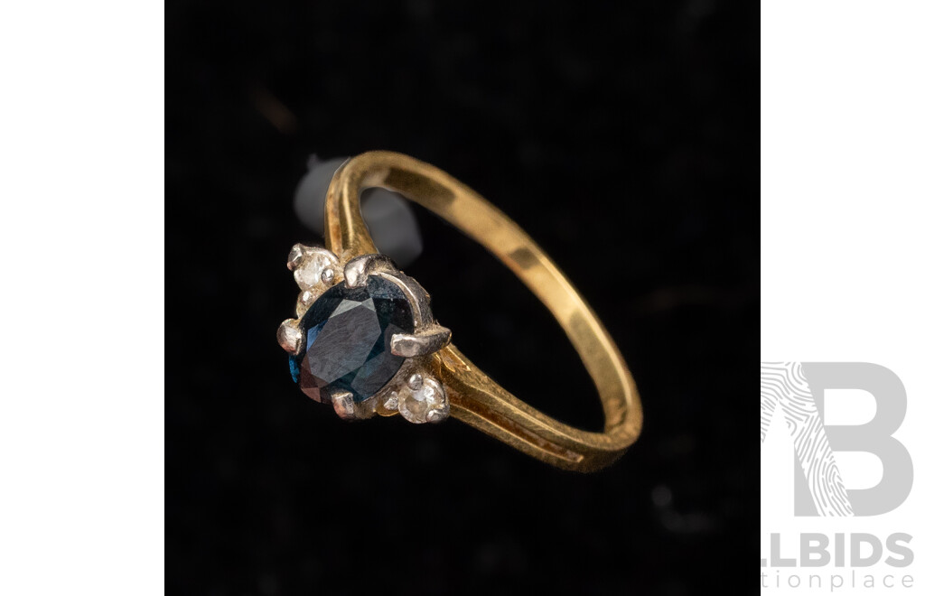 18ct Vintage Dark Sapphire & Diamond Ring, TDW 0.06ct, Size N, 2.94 Grams