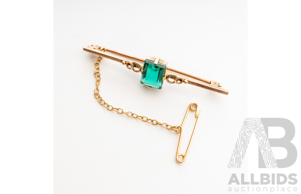 Vintage 9ct Gold Bar Brooch with Green Paste Stone, 50mm, 2.95 Grams