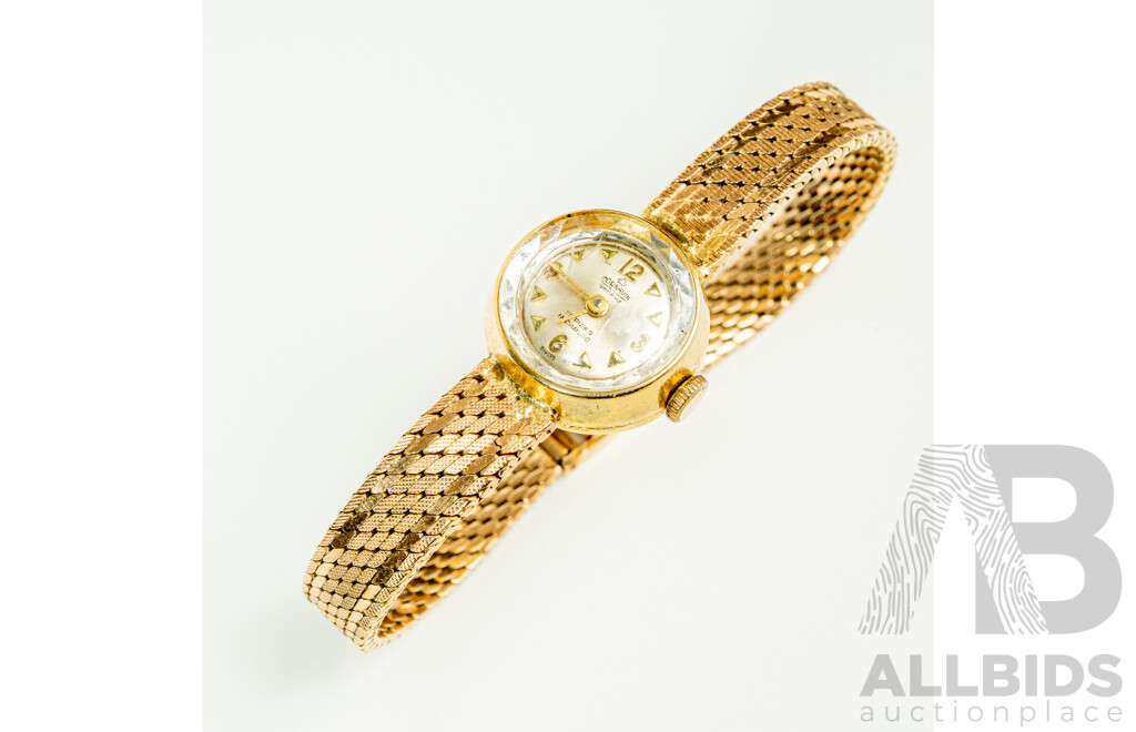 18ct Vintage Cornavin Geneve 17 Rubis Incabloc, Swiss Made, Gold Watch & Band Hallmarked, 26.37 Grams