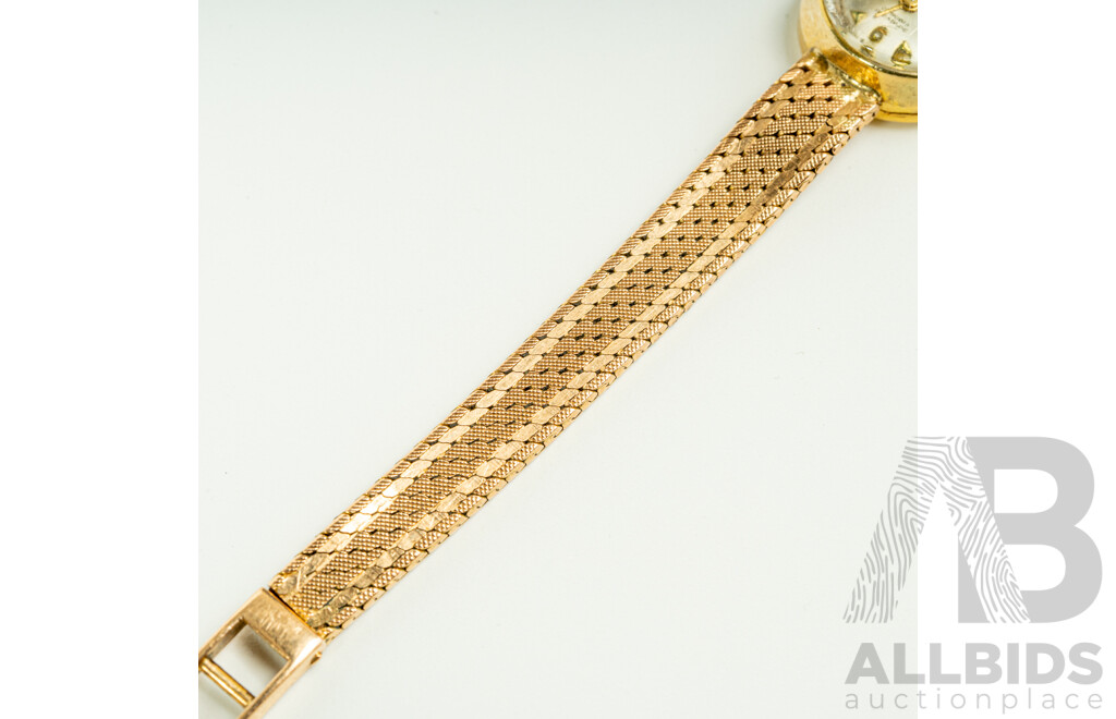 18ct Vintage Cornavin Geneve 17 Rubis Incabloc, Swiss Made, Gold Watch & Band Hallmarked, 26.37 Grams