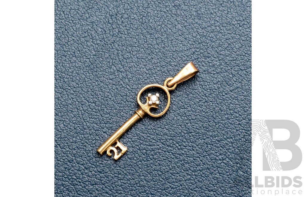 9ct Diamond Set 21st Key Pendant, 25mm Long, TDW 0.01ct, 0.59 Grams