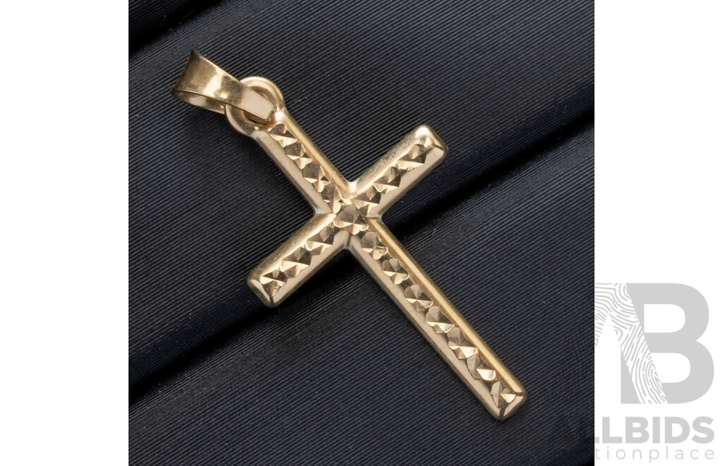 9ct Cross Pendant, 28mm, 0.39 Grams