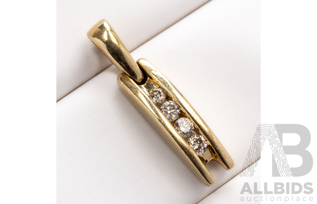 9ct Channel Set Diamond Bar Pendant, Est TDW 0.06ct, 16mm Long, 0.83 Grams