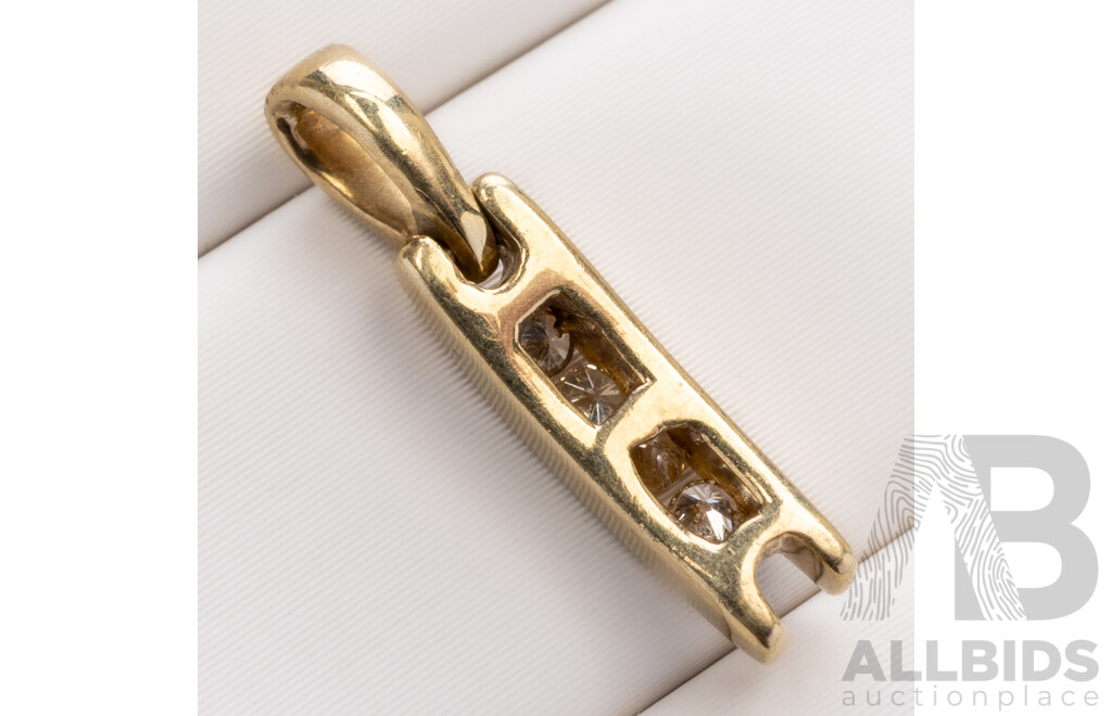 9ct Channel Set Diamond Bar Pendant, Est TDW 0.06ct, 16mm Long, 0.83 Grams