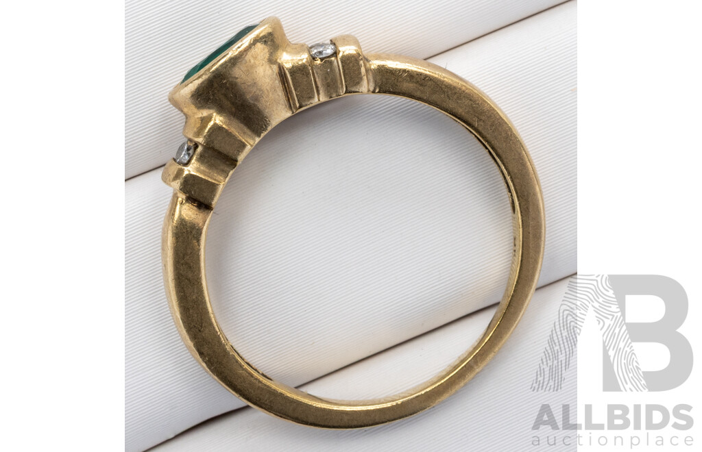 9ct Emerald & Diamond Ring, Est TDW 0.06ct, Size L, 3.23 Grams