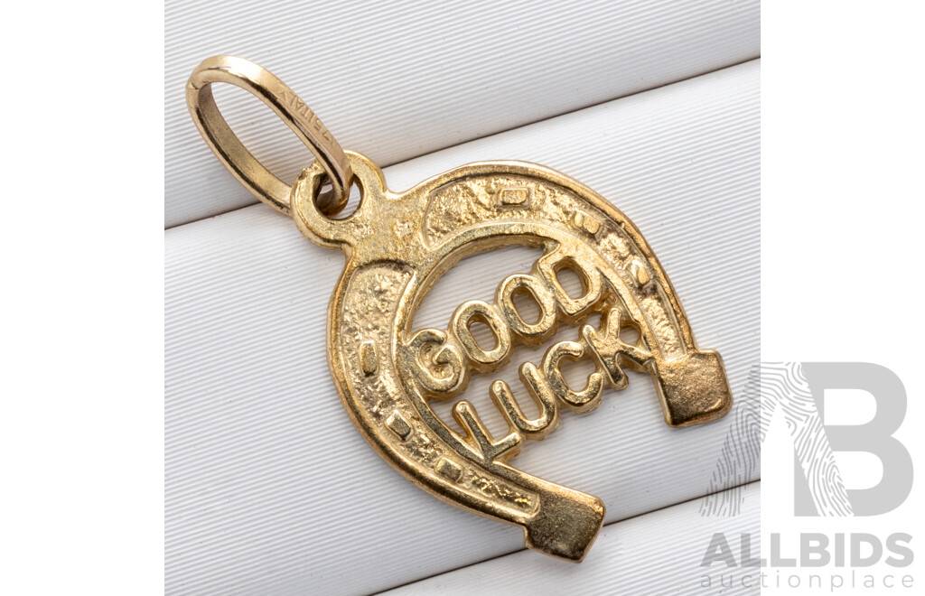 9ct 'Good Luck' Horseshoe Charm/Pendant, 20mm Long, 0.74 Grams