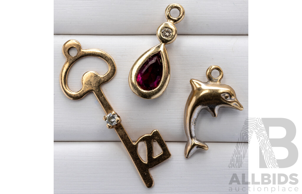 9ct '21' Diamond Set Key Pendant, 9ct Ruby & Diamond Pendant & 9ct Dolphin Charm, 1.01 Grams