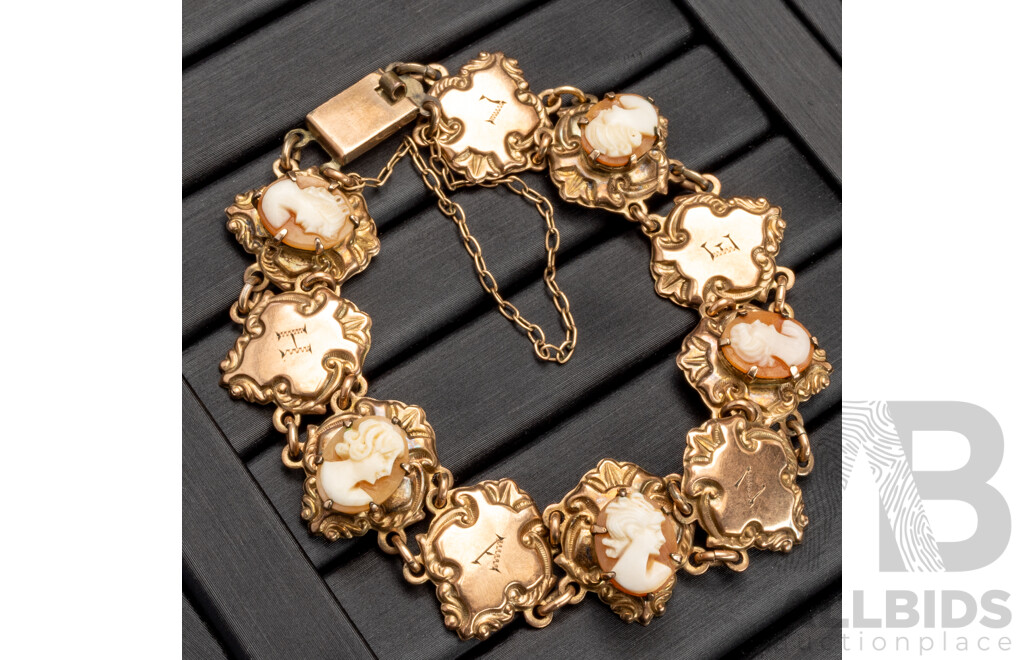 9ct Silver Lined Vintage Shell Cameo Cartouche Bracelet, 18cm, 13.11 Grams