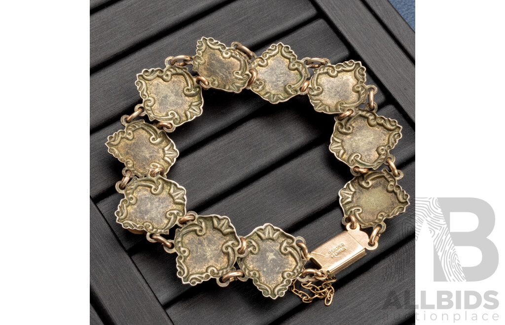 9ct Silver Lined Vintage Shell Cameo Cartouche Bracelet, 18cm, 13.11 Grams