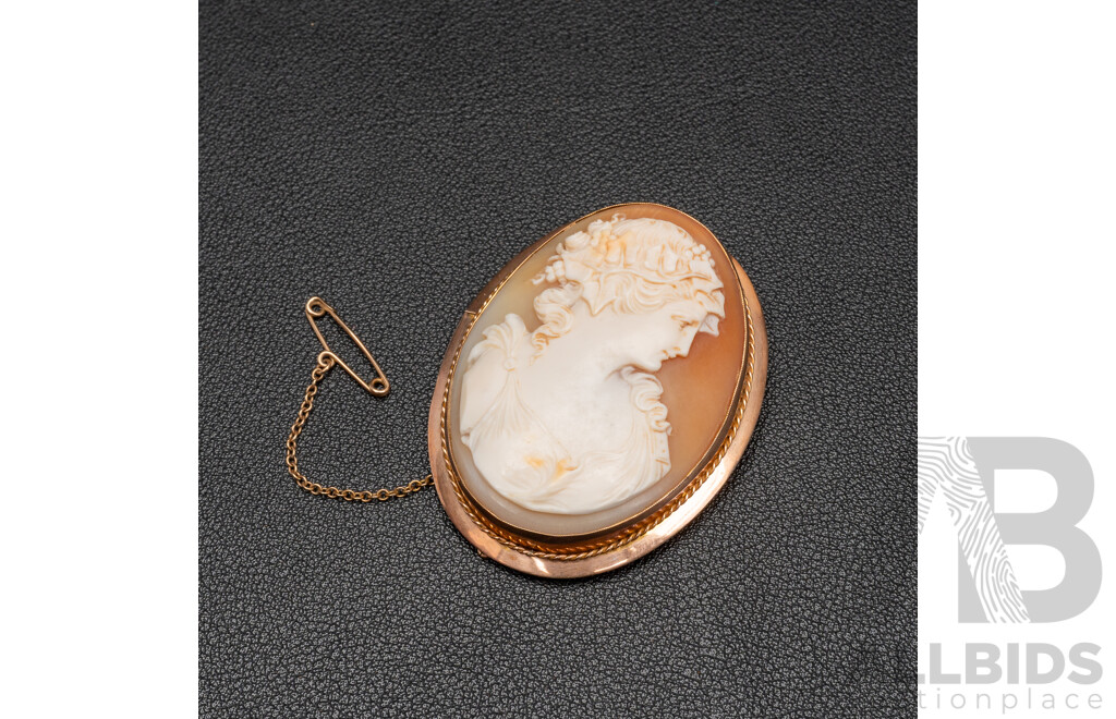 9ct Rose Gold Vintage Shell Cameo Brooch, 55mm X 45mm, 21.52 Grams
