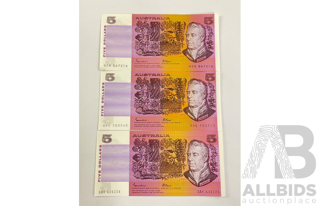 Three Australian 1985 Five Dollar Banknotes Johnston/Fraser QCB, QDE, QAV