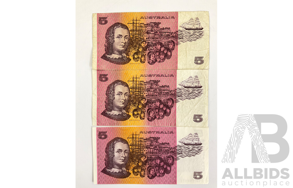 Three Five Dollar Notes, Two 1990 Fraser/Higgins R12 and 1991 Fraser/Cole R213