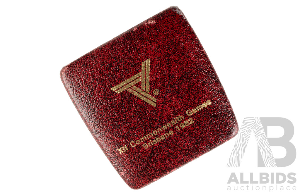 Australian 1982 Silver Proof Ten Dollar Coin, Commonwealth Games .925